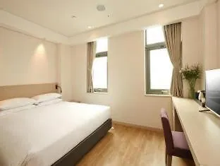 Mayplace Hotel