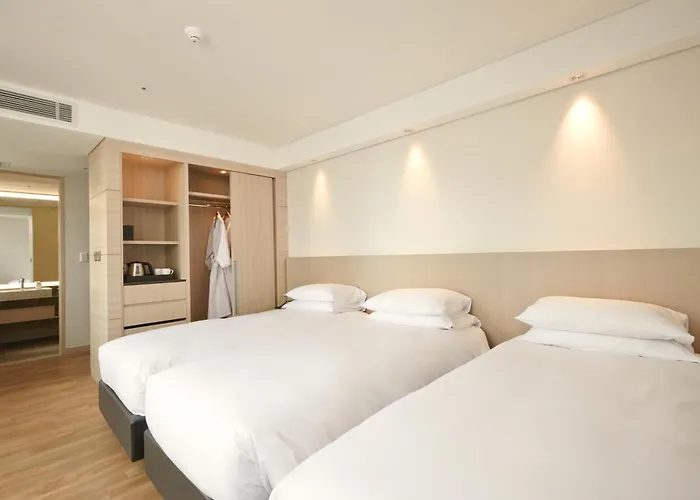 Hotel Mayplace 4*