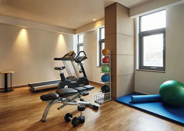 Mayplace Hotel 4*
